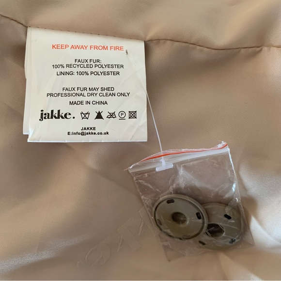 JAKKE Katrina Free People Faux Fur Coat Biscuit Size 10 Mob Wife Aesthetic Belt - Picture 12 of 14